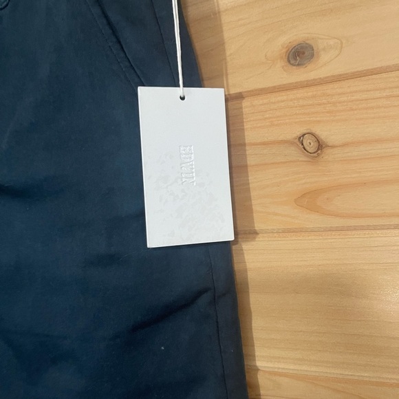 Edwin Men's Charcoal Flat Front Shorts - Picture 3 of 5